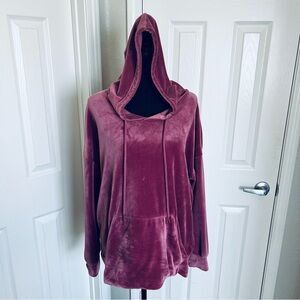 Raspberry Colored Soft Stretch Hoodie w Kangaroo Pockets Size XL